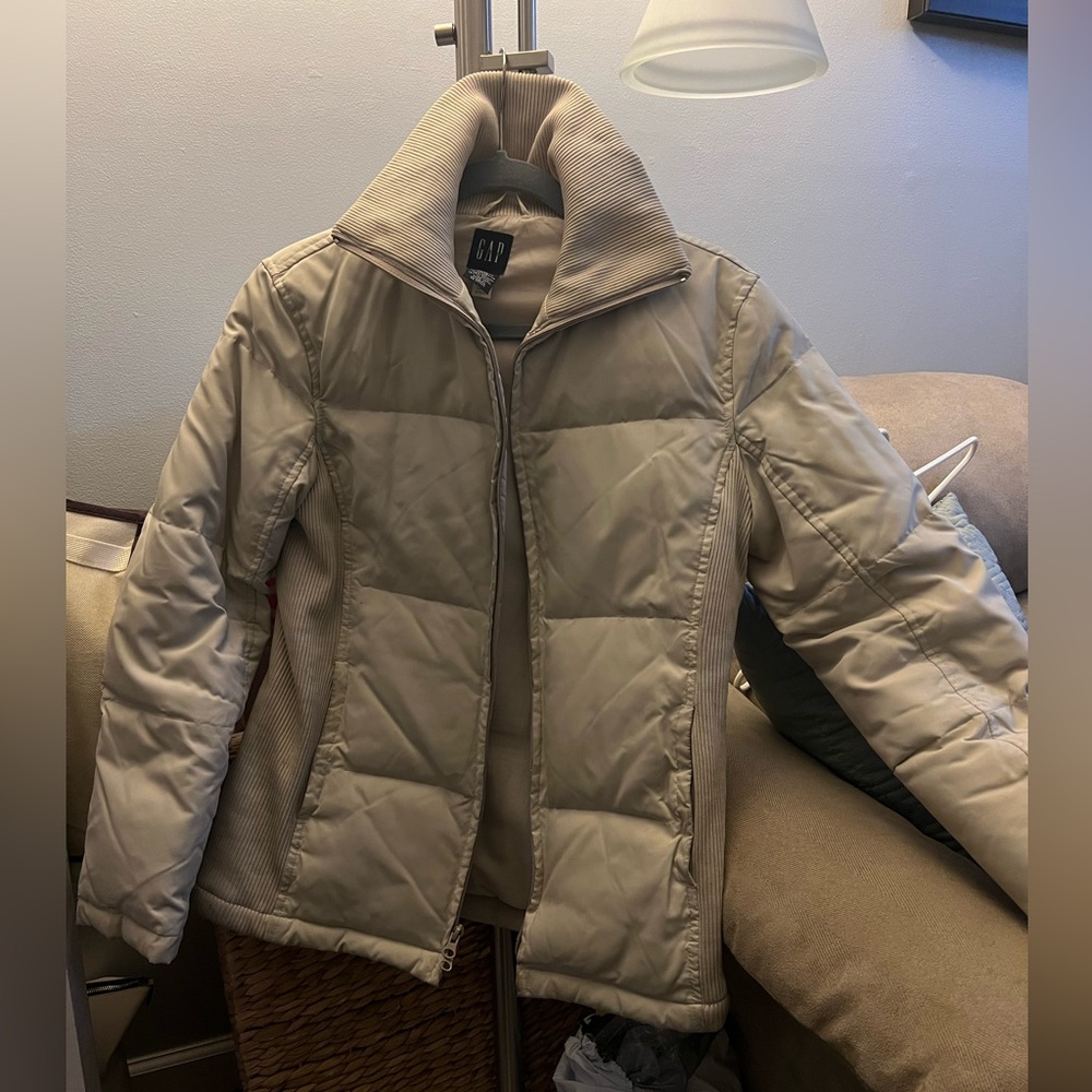 Tan Gap Puffer